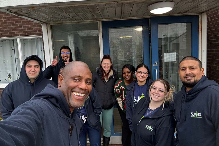 Carmona House, Birmingham, The team split into two groups and dedicated their Do Good Day volunteering at
                        two organisations within the community.