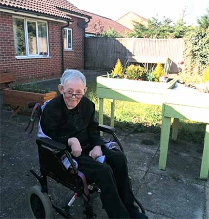 Craft and gardening activities at the weekend. 